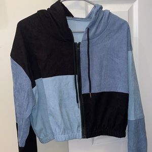 women’s light weight cropped jacket